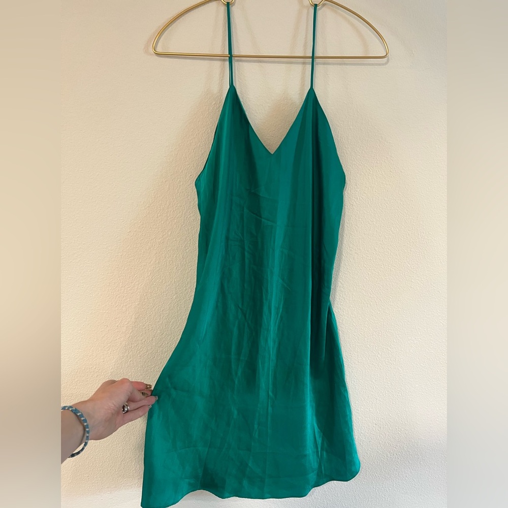 VICTORIAS SECRET GOLD LABEL vintage 100% silk slip dress